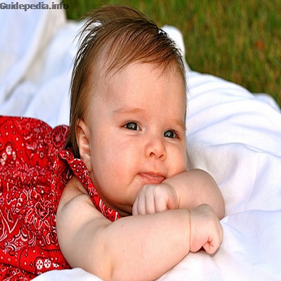 Cute-Baby-Girl-so-happy-mood-pictures